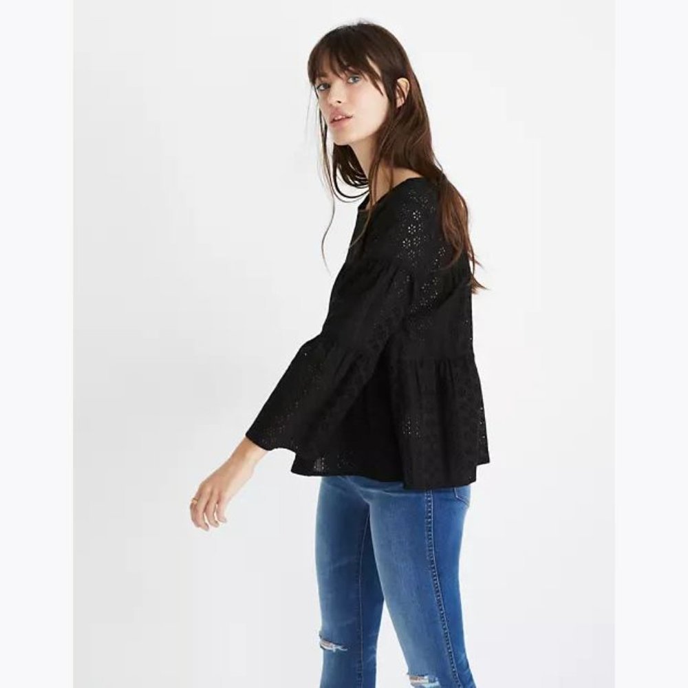 MADEWELL Black Eyelet Tiered Button-Back Top sz XS - Picture 14 of 15